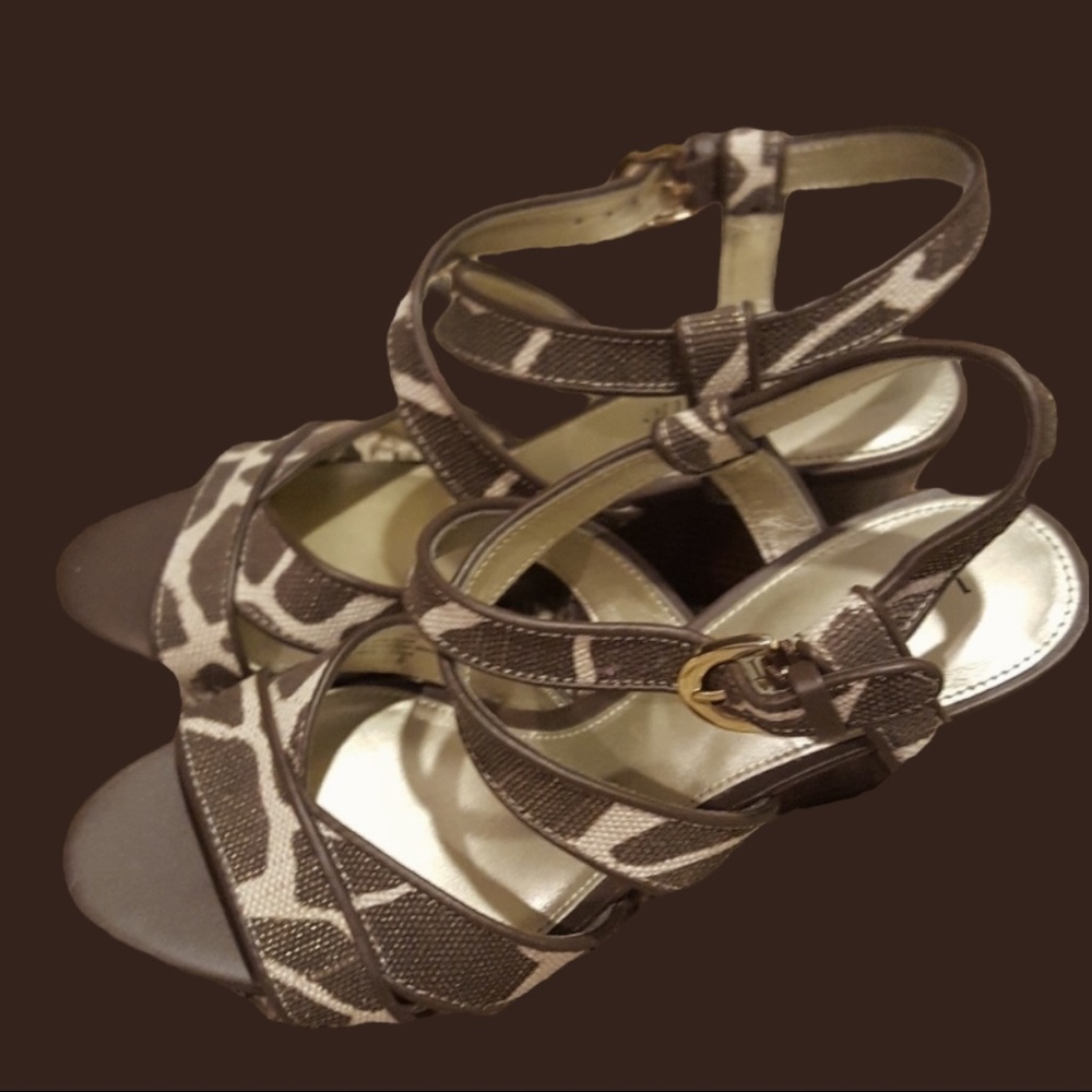 Kelly and Katie Giraffe Wedges Heels Sandals